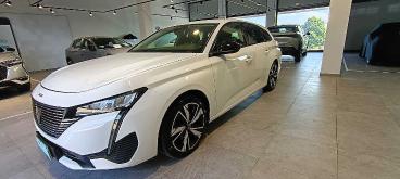 SPOTICAR Peugeot 308 Bluehdi 130 S&s Eat8 Sw Allure Usata - Station Wagon Diesel Bianco - Viterbo - 1202480522_1