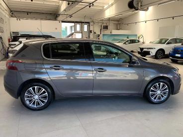 SPOTICAR Peugeot 308 Bluehdi 130 S&s Eat8 Allure Usata - Berlina Diesel Grigio - Venezia-mestre - 1202484291_5