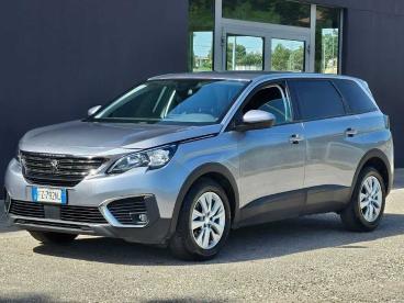 SPOTICAR Peugeot 5008 Bluehdi 130 Eat8 Business Navy 5p Usata - Suv Diesel Grigio - Foggia - 1202349552_1