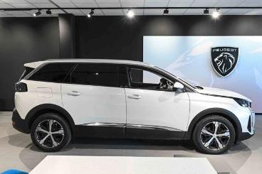 SPOTICAR Peugeot 5008 Bluehdi 130 S And S Eat8 Allure Pack Usata - Suv Diesel Bianco - Carmagnola - 502451382_4
