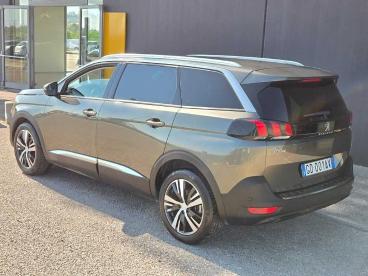 SPOTICAR Peugeot 5008 Bhdi 130 Eat8 Allure -telecamera Usata - Suv Diesel Grigio - Foggia - 1202478117_3