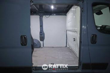 SPOTICAR Peugeot Boxer 330 2.2 Bluehdi 120cv L1h1 (iva Esclusa) Usata - Family Car Diesel Grigio - Barzago - 1202385198_5