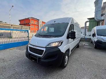 SPOTICAR Peugeot Boxer 35q 2.2 Bluehdi 140cv L3h2 Km Zero Usata - Family Car Diesel Bianco - Magenta - 1202393443_3