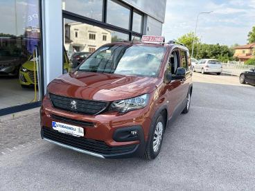 SPOTICAR Peugeot Rifter E-rifter Motore Elettrico 136 Cv 50kwh Gt Standard Usata - Family Car Elettrica Marrone - Bagnaria Arsa - 1202467438_1