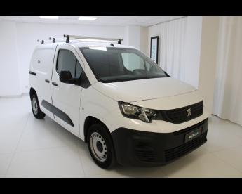 SPOTICAR Peugeot Partner 3ª Serie Bluehdi 100 S And S Pc Furgone Pro Usata -  Diesel Bianco - Misterbianco - 902382907_2