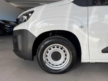 SPOTICAR Peugeot Partner Bluehdi 100 S&s Pc Furgone Premium Usata -  Diesel Bianco - Monopoli - 1202419172_5