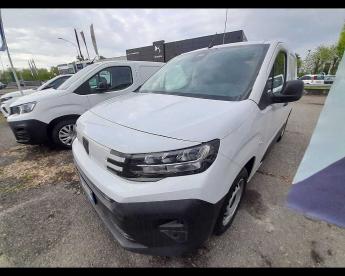SPOTICAR Peugeot Partner Vu - Van M 1.5 Diesel 130cv Manuale Usata - Coupé-cabriolet Diesel Bianco - Alessandria - 1202471975_1
