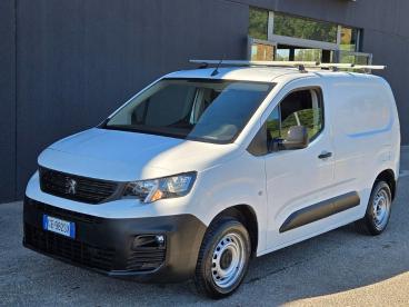 SPOTICAR Peugeot Partner Bhdi 100 Pc Premium Allestito Usata - Coupé-cabriolet Diesel Bianco - Foggia - 1202502557_1