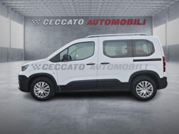 SPOTICAR Peugeot Rifter 1.2 Puretech Active S And S 110cv Usata - Family Car Benzina Bianco - Albignasego - 502431467_2