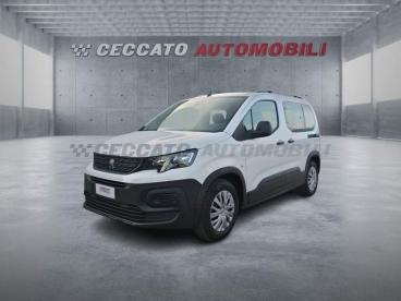 SPOTICAR Peugeot Rifter 1.2 Puretech Active S And S 110cv Usata - Family Car Benzina Bianco - Albignasego - 502431468_1