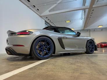 SPOTICAR Porsche Boxster 718 Boxster Iv 718 4.0 Spyder Rs Pdk Usata - Coupé-cabriolet Benzina Argento - Bari - 502376138_2