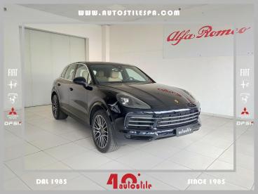 SPOTICAR Porsche Cayenne 3.0 V6 340 Cv Usata - Suv Benzina Blu - Reggio Emilia - 502502586_1
