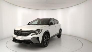 SPOTICAR Renault Austral Full Hybrid E-tech 200 Cv Iconic Esprit Alpine Usata - Suv Benzina Bianco - Modugno - 1202421381_1