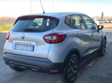 SPOTICAR Renault Captur Tce 90 Business Extended Grip Usata - Suv Benzina Argento - Foggia - 1202407293_5