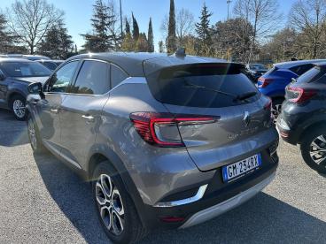 SPOTICAR Renault Captur Ii 2019 1.0 Tce Intens Gpl 100cv My21 Usata - Suv Gpl-metano Grigio - Roma - 502441256_4