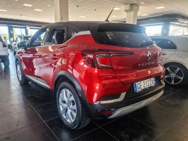 SPOTICAR Renault Captur Ii 2019 1.6 E-tech Plug-in Hybrid 160cv Intens Aut Usata - Suv Benzina Rosso - Rivoli - 1202471561_4