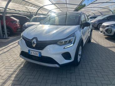 SPOTICAR Renault Captur 1.6 E-tech Hybrid Zen 145cv Auto Usata - Suv Ibrido Bianco - Milano - 502474619_1