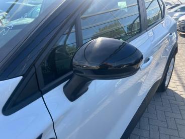 SPOTICAR Renault Captur 1.6 E-tech Hybrid Zen 145cv Auto Usata - Suv Ibrido Bianco - Milano - 502474619_4