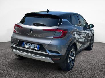 SPOTICAR Renault Captur Ii 2019 1.0 Tce Intens Gpl 100cv My21 Usata - Suv Gpl-metano Grigio - Roma - 502506810_3