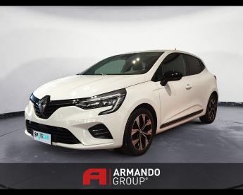 SPOTICAR Renault Clio 5ª Serie Blue Dci 100 Cv 5 Porte Evolution Usata - City Car Diesel Bianco - Cuneo - 1202365040_1