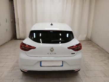 SPOTICAR Renault Clio 1.6 E-tech Full Hybrid Equilibre 145cv Auto Usata - City Car Ibrido Bianco - Cuneo - 502376764_5