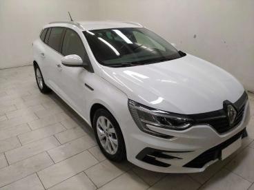SPOTICAR Renault Megane Megane Megane Sporter 1.6 E-tech Phev Business 160 Usata - Station Wagon Ibrido Plug-in Bianco - Cuneo - 502376789_3