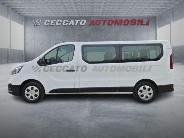 SPOTICAR Renault Trafic Passenger 2.0 Blue Dci 110cv L2h1 Equilibre Usata - Family Car Diesel Bianco - Thiene - 502436949_2