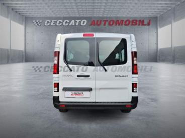 SPOTICAR Renault Trafic Passenger 2.0 Blue Dci 110cv L2h1 Equilibre Usata - Family Car Diesel Bianco - Thiene - 502436949_5
