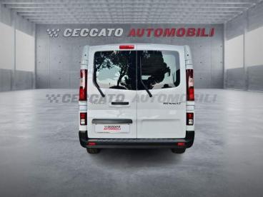 SPOTICAR Renault Trafic Passenger 2.0 Blue Dci 110cv L2h1 Equilibre Usata - Family Car Diesel Bianco - Albignasego - 502439070_5