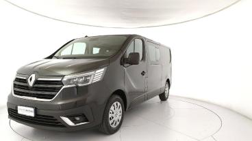 SPOTICAR Renault Trafic T29 2.0 Bluedci 150cv Pl-tn-dc Furgone Usata - Family Car Diesel Nero - Modugno - 1202460534_1