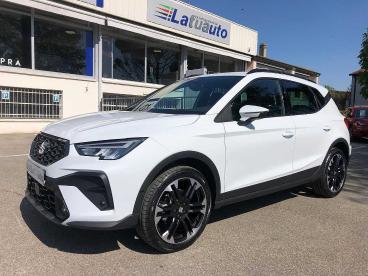 SPOTICAR Seat Arona 1.0 Ecotsi 115 Cv Dsg Black Edition Usata - City Car Benzina Bianco - Lugo - 1202504651_1