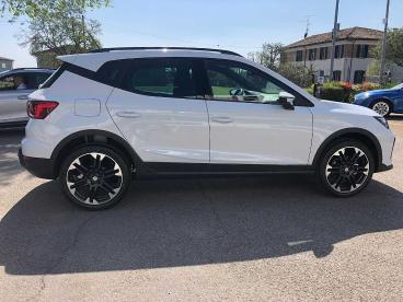SPOTICAR Seat Arona 1.0 Ecotsi 115 Cv Dsg Black Edition Usata - City Car Benzina Bianco - Lugo - 1202504651_5