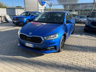 SPOTICAR Skoda Fabia 1.0 Tsi 95 Cv Ambition Usata - City Car Benzina Blu - Milano - 502411182_1