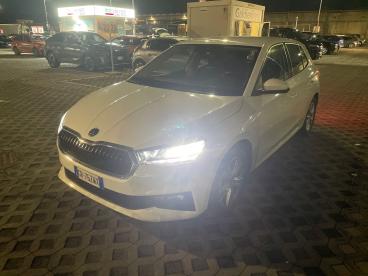 SPOTICAR Skoda Fabia 1.0 Mpi Evo Selection 80cv Usata - City Car Benzina Bianco - Lancusi - 502417343_1