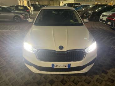 SPOTICAR Skoda Fabia 1.0 Mpi Evo Selection 80cv Usata - City Car Benzina Bianco - Lancusi - 502417343_4