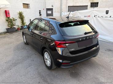 SPOTICAR Skoda Fabia 1.0 Mpi Evo Ambition 65cv Usata - City Car Benzina Nero - Lancusi - 502437932_3