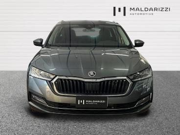 SPOTICAR Skoda Felicia Iv 2020 Wagon Wagon 2.0 Tdi Evo Executive 115cv Ds Usata - Station Wagon Diesel Grigio - Bari - 502376132_4