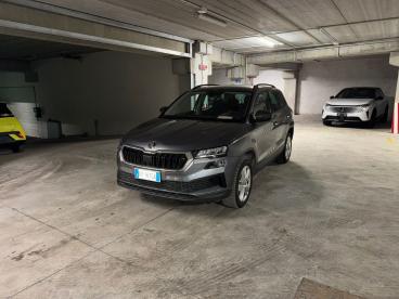 SPOTICAR Skoda Karoq 2.0 Tdi Executive 115cv Usata - Suv Diesel Grigio - Lancusi - 502420984_1
