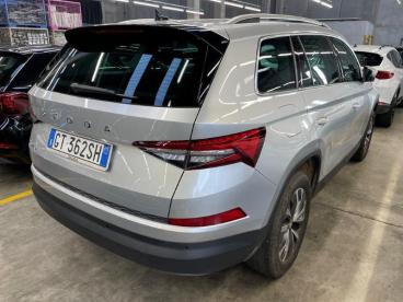 SPOTICAR Skoda Kodiaq 1.5 Tsi Style Dsg 7posti Usata - Suv Benzina Argento - Lancusi - 502346537_3
