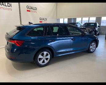 SPOTICAR Skoda Octavia Wagon 2.0 Tdi Evo Executive 150cv Dsg Usata - Station Wagon Diesel Blu - Mirandola - 1202412871_3