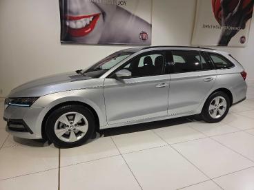 SPOTICAR Skoda Octavia 2.0 Tdi Evo 115cv Executive Usata - Station Wagon Diesel Argento - Fornovo Di Taro - 1202427945_2