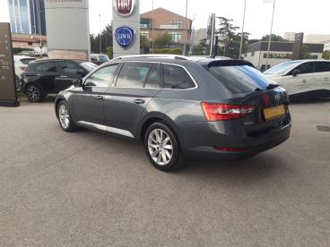 SPOTICAR Skoda Superb 2.0 Tdi 150 Cv Scr Dsg Wagon Executive Usata - Station Wagon Diesel Grigio - Mozzagrogna - 502378819_3