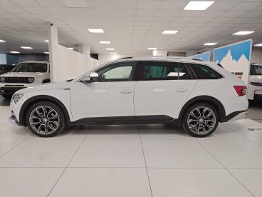 SPOTICAR Skoda Superb Iii 2016 Wagon Wagon 2.0 Tdi Scout 4x4 190cv Dsg Usata - Station Wagon Diesel Bianco - Bollengo - 502428748_5