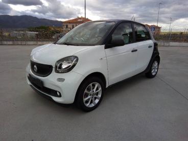 SPOTICAR Smart Forfour 1.0 Youngster 71cv My18 Usata - City Car Benzina Bianco - Cuneo - 502180417_1
