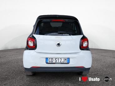 SPOTICAR Smart Forfour Ii 2015 1.0 Passion 71cv Usata - City Car Benzina Bianco - Roma - 502364436_5
