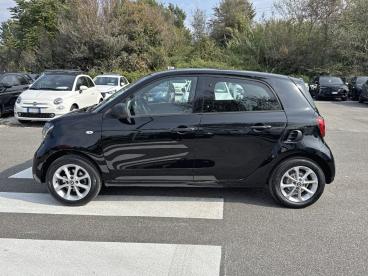 SPOTICAR Smart Forfour 70 1.0 52kw Youngster Usata - City Car Benzina Nero - Roma - 1202388503_4