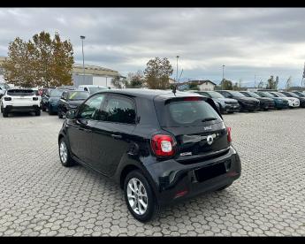 SPOTICAR Smart Forfour Ii 1.0 Passion 71cv My18 Usata - City Car Benzina Nero - Massarosa - 502400346_5