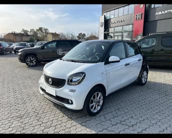 SPOTICAR Smart Forfour Ii 1.0 Prime 71cv Twinamic My19 Usata - City Car Benzina Bianco - Massarosa - 502420195_3