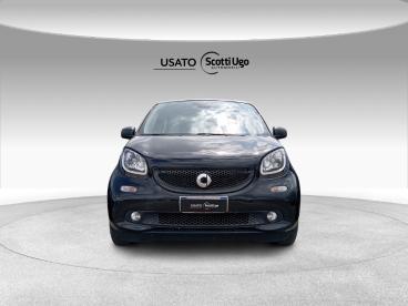 SPOTICAR Smart Forfour Ii 0.9 T Passion 90cv Twinamic My18 Usata - City Car Benzina Nero - Siena - 502453498_3