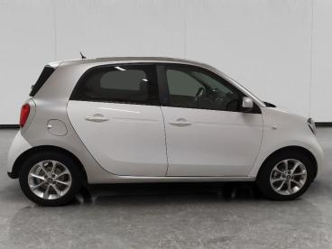 SPOTICAR Smart Forfour Eq Passion Nightsky Usata - City Car Elettrica Bianco - Cuneo - 502459048_5